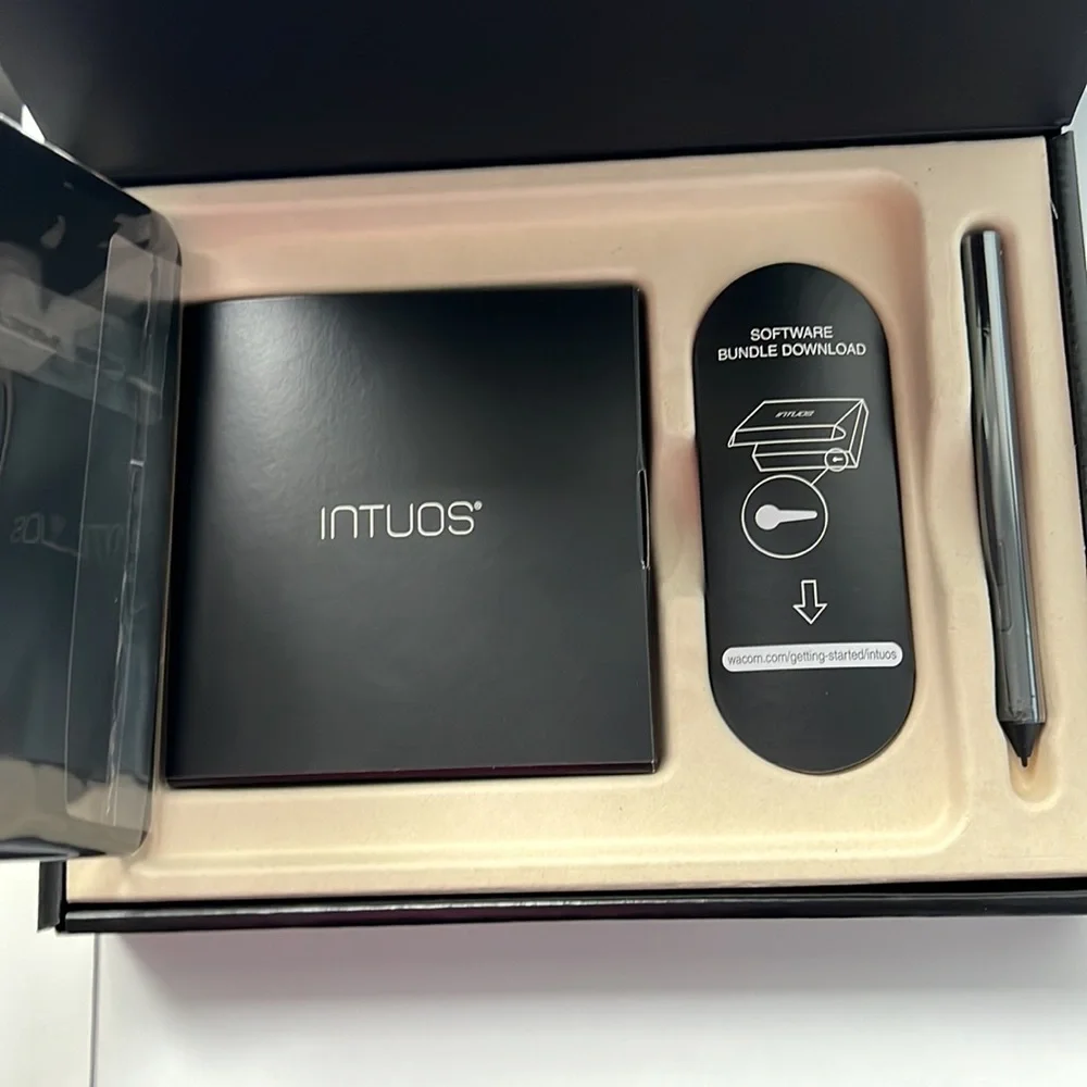 Wacom Intuos Art Tablet